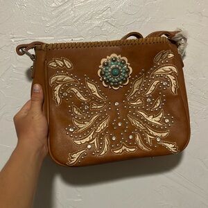 Leather purse Cross body/shoulder bag with adjustable straps Western Fashion bag